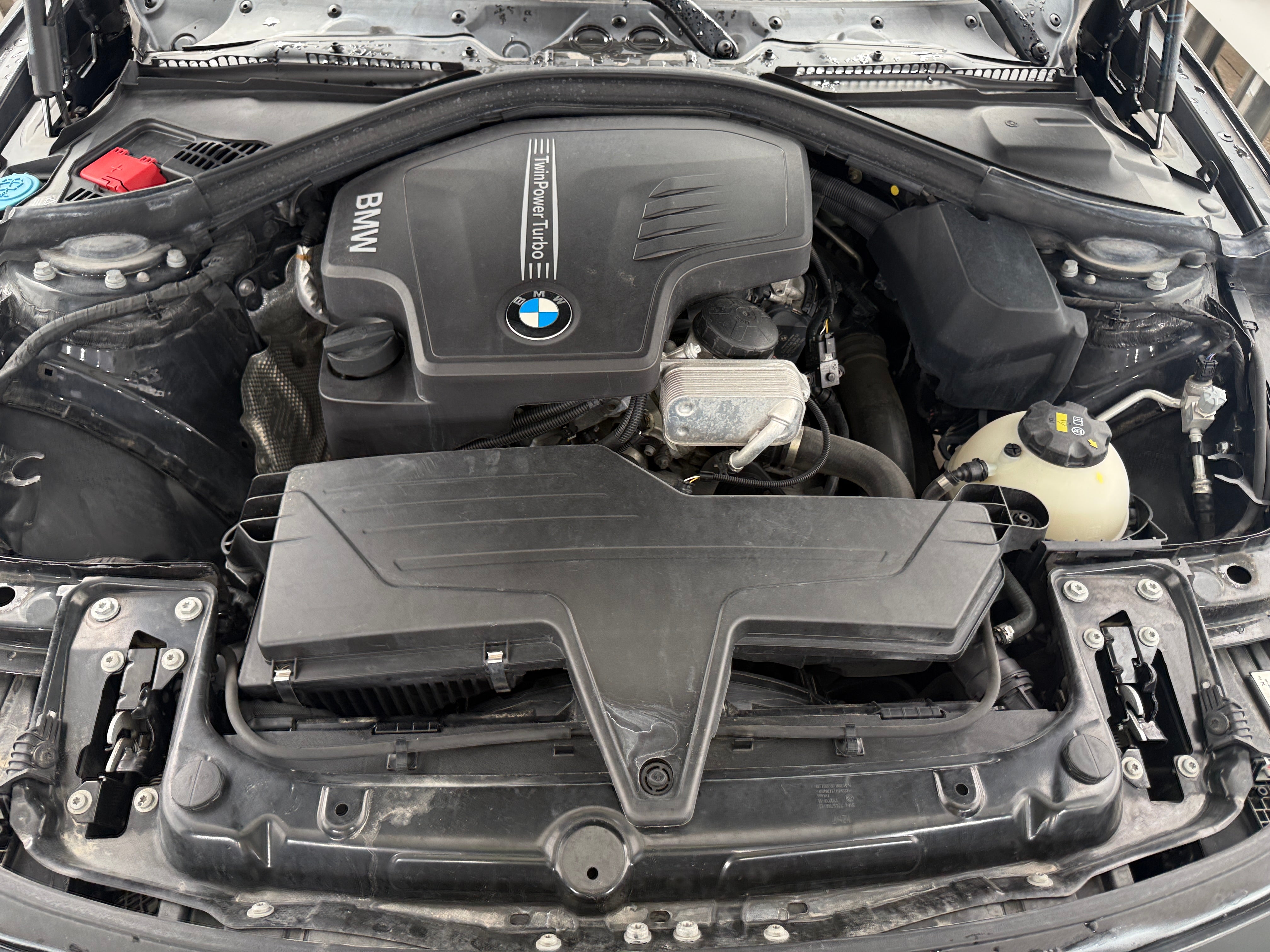 bmw 3 series 2018 WBA8E5G50JNU45651 image bmw 3 series 2018 WBA8E5G50JNU45651 image